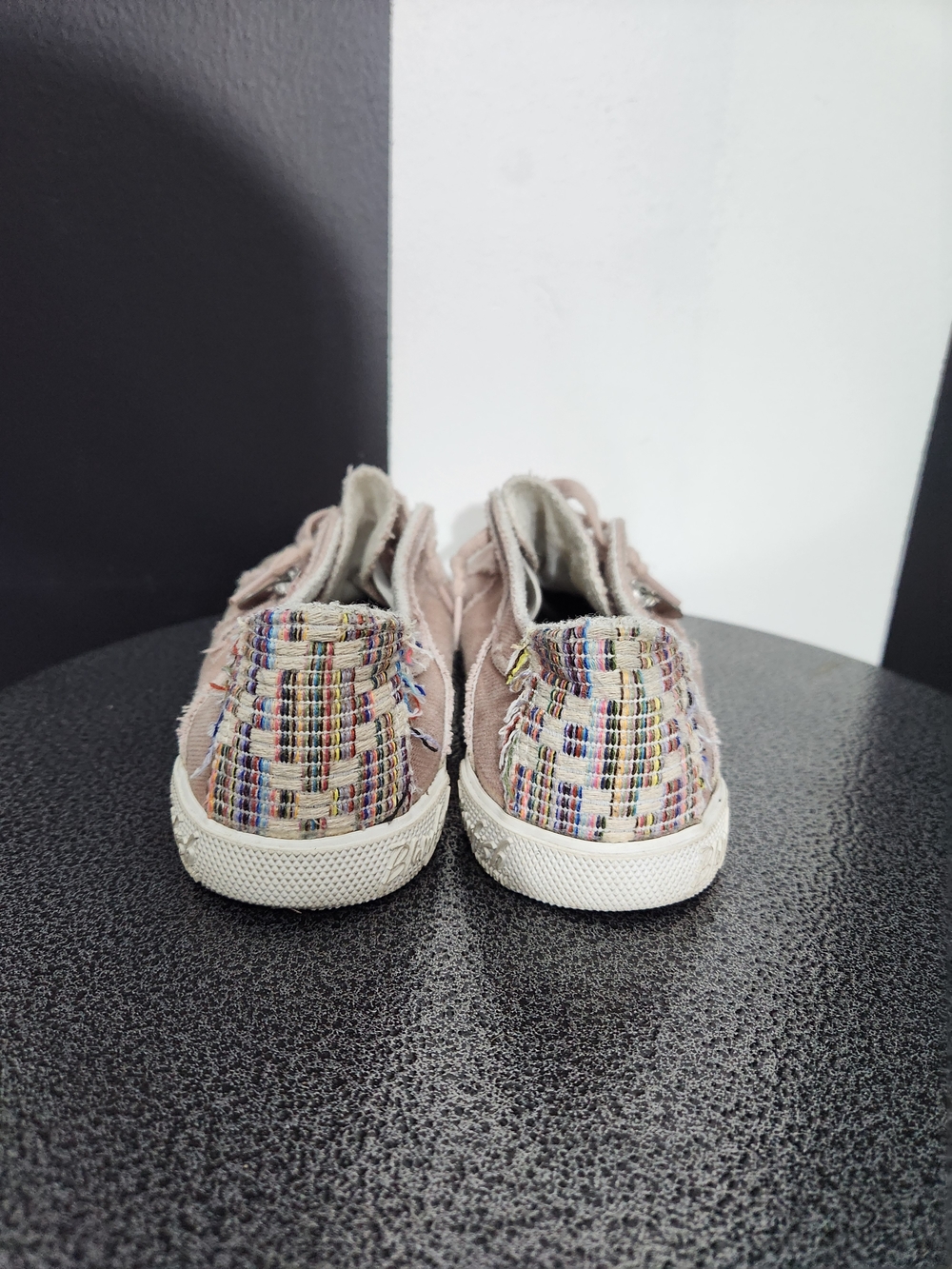 Blowfish Low-Top Lace-Up Sneakers in Dusty Rose - Picture 4 of 6